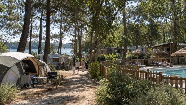 Le meilleur comparateur de campings au bord de l'eau